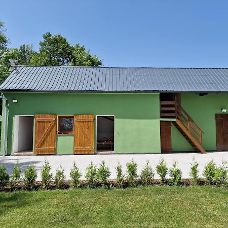 Hajenka Villa Trebivlice Екстериор снимка