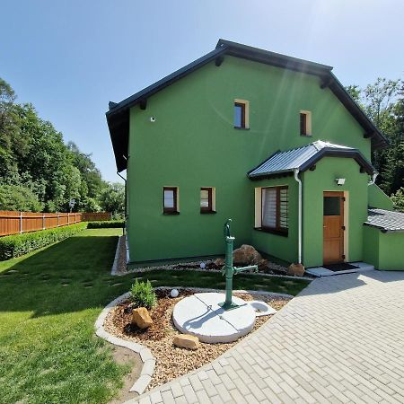Hajenka Villa Trebivlice Екстериор снимка
