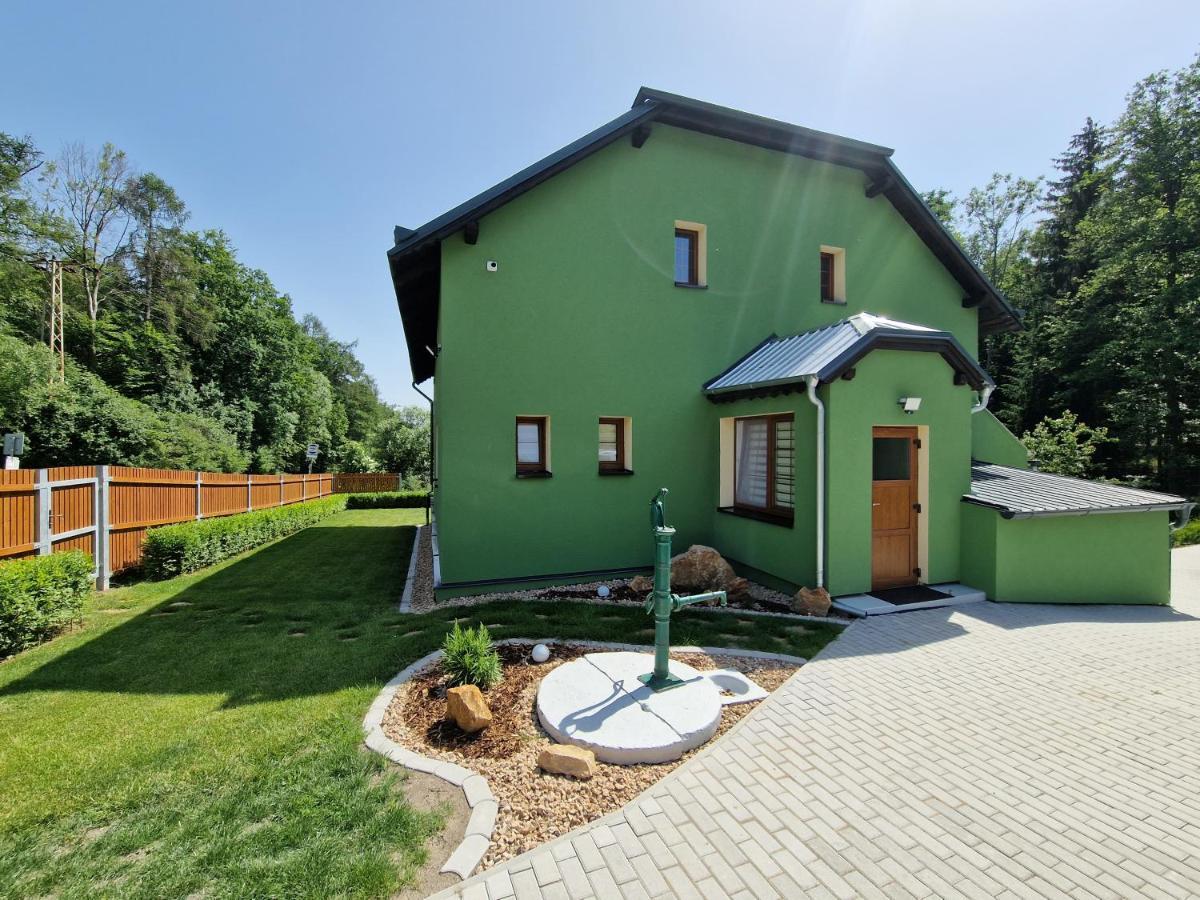 Hajenka Villa Trebivlice Екстериор снимка