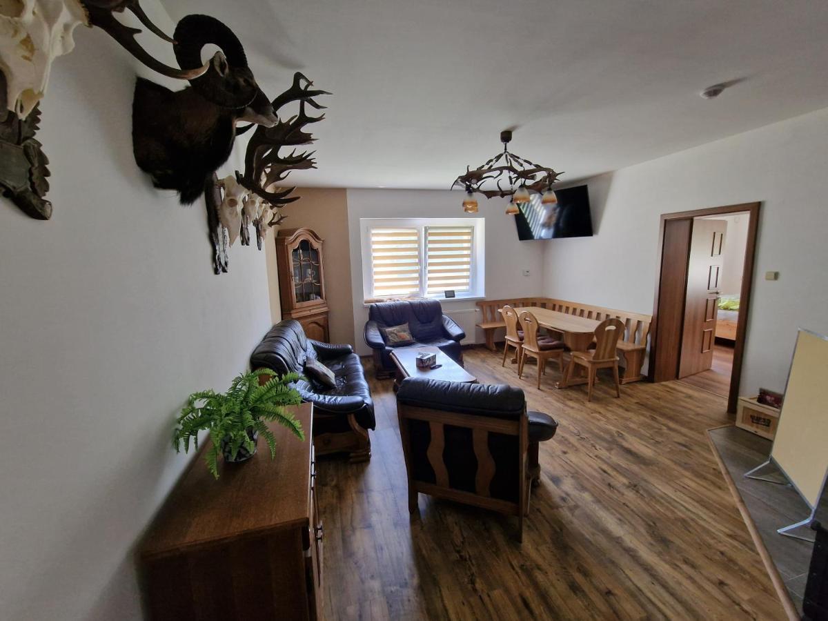 Hajenka Villa Trebivlice Екстериор снимка